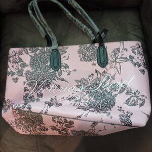 Tote